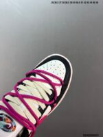 NIKE DUNK SB LOW